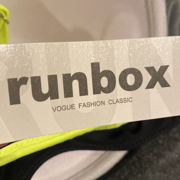 NWT Push-up Bikini Top Large - Picture 6 of 7